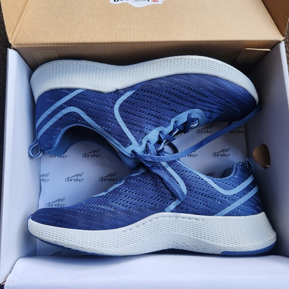 Dansko Sky Mesh Blue Sneakers In Box size 38 - Picture 1 of 9